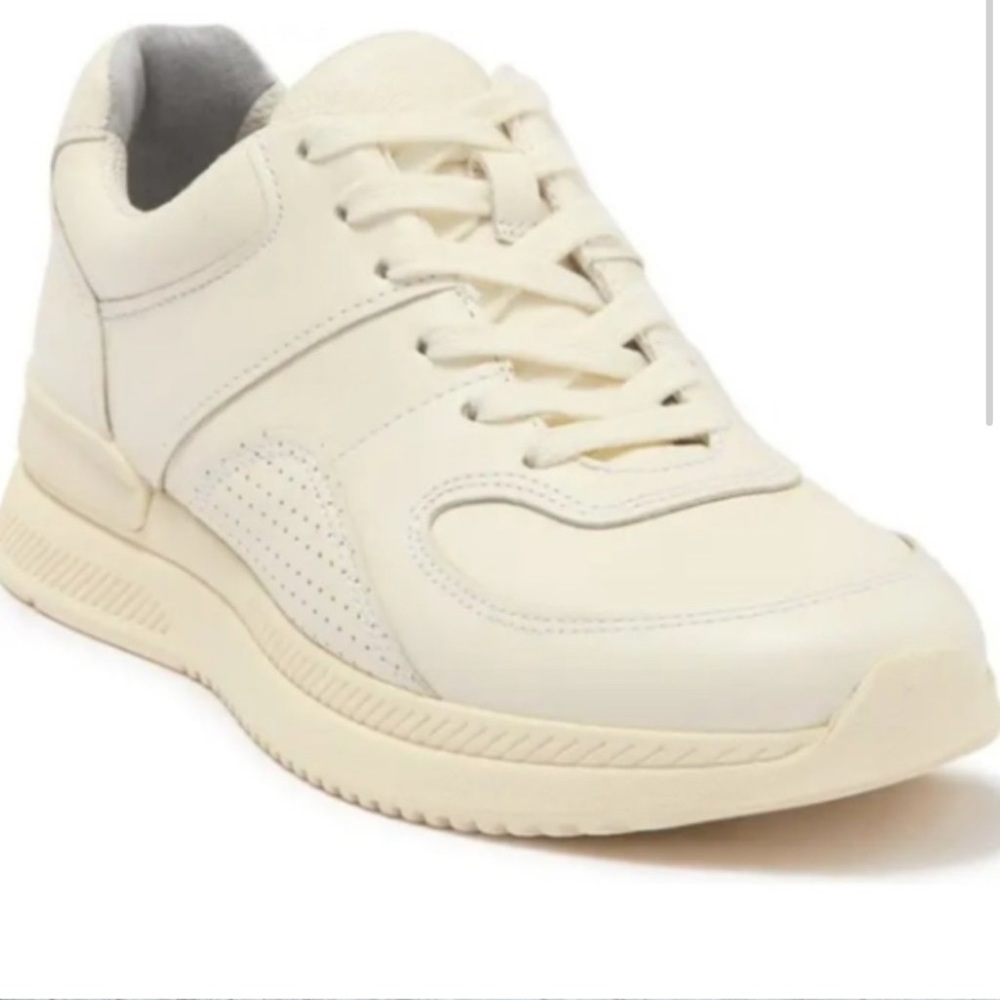 O by Everlane Off White Trainer Sneakers 8 (Women's) 6 (Men's)